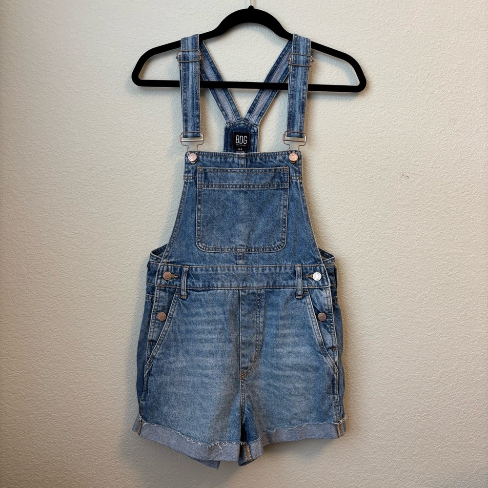 Urban Outfitters BDG Leila Short Denim Overalls